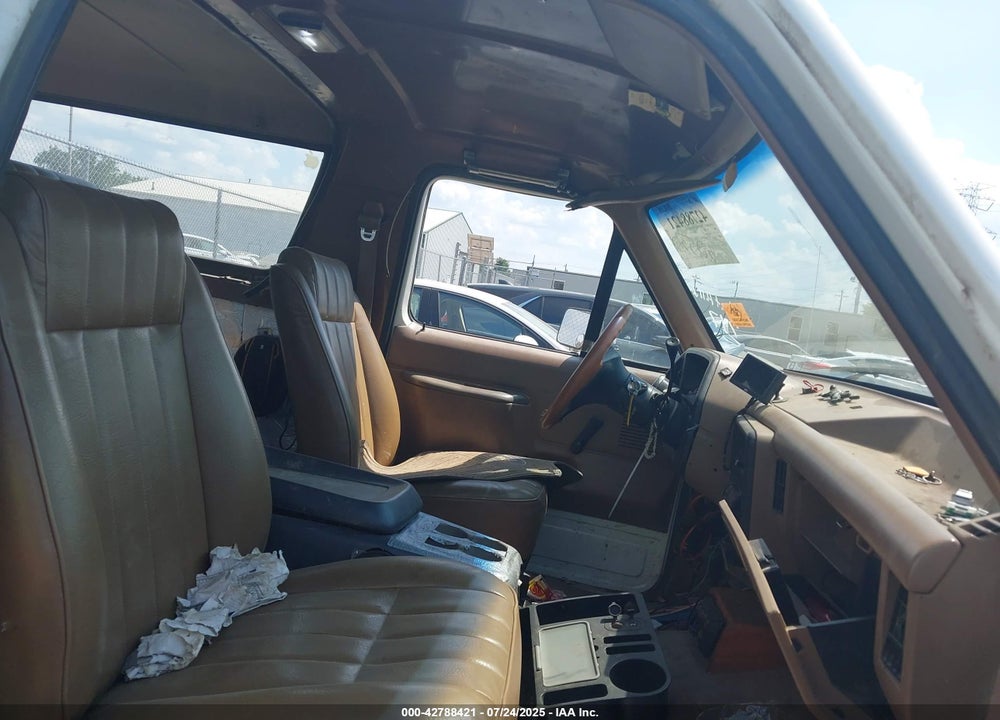 1989 FORD BRONCO U100 VIN: 1FMEU15N8KLB05306