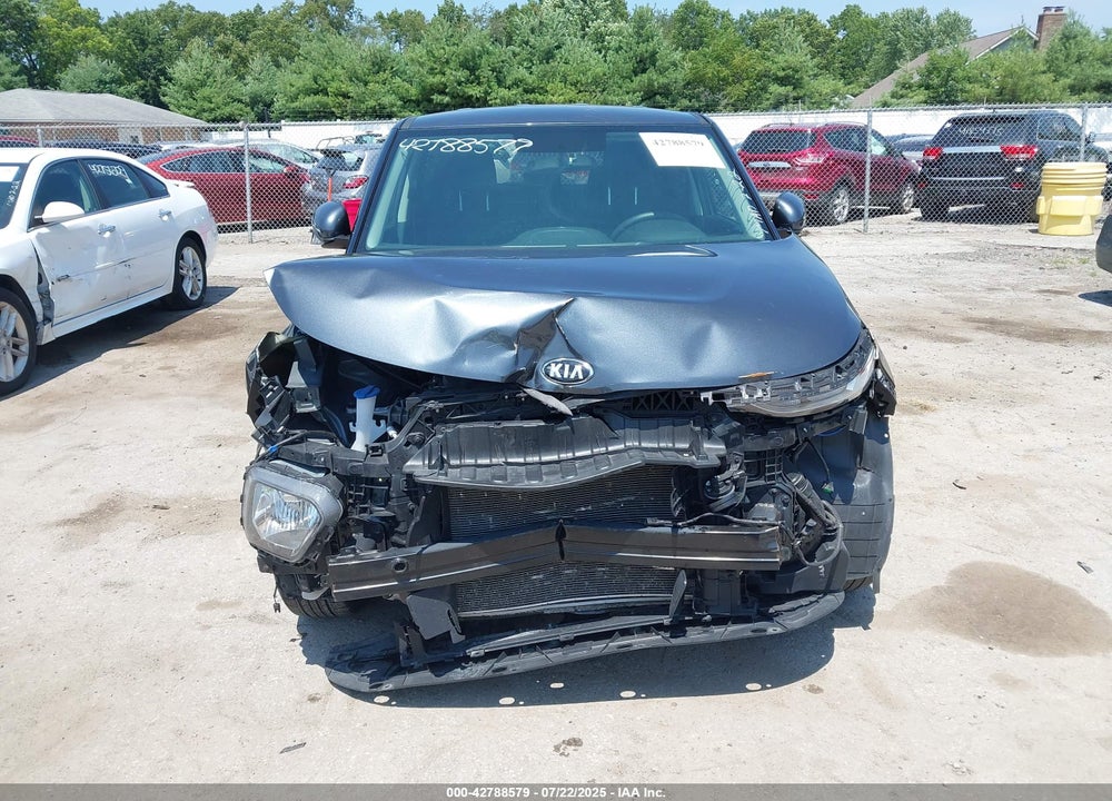 2021 KIA SOUL VIN: KNDJ23AUXM7745725