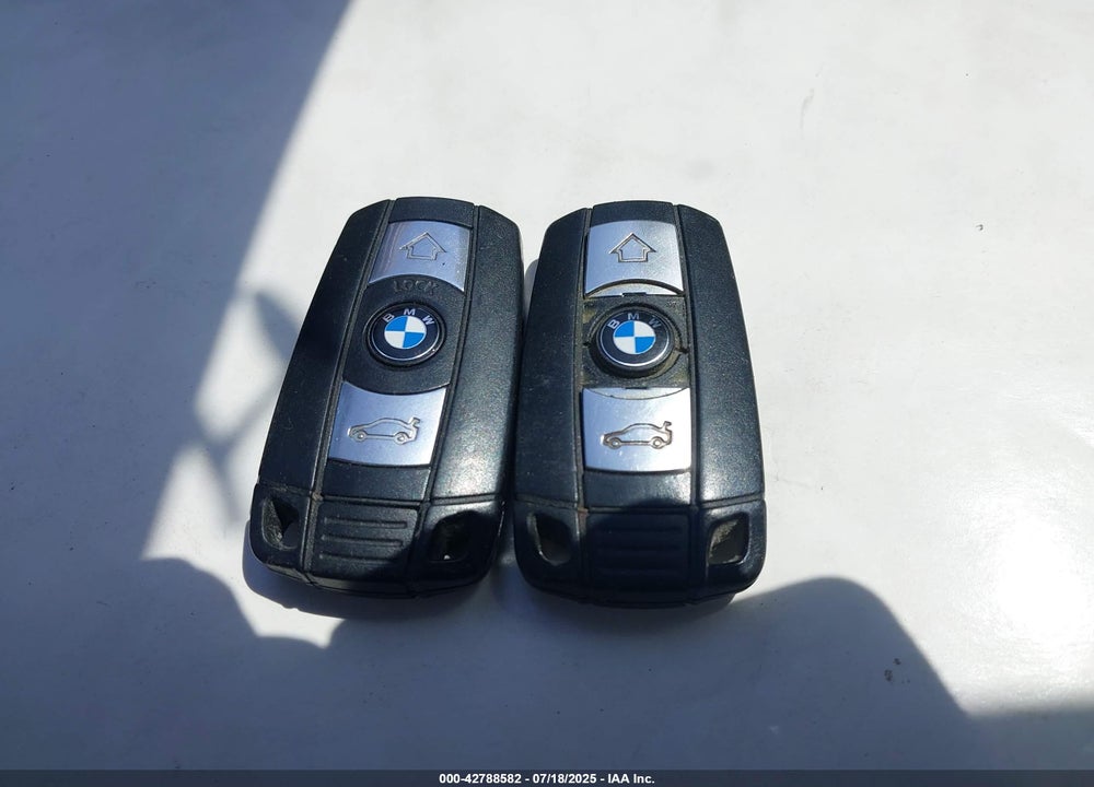 2007 BMW 328I VIN: WBAVA33577PG49436