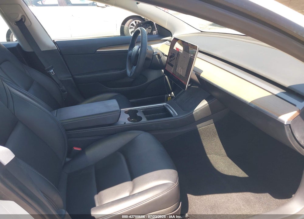 2021 TESLA MODEL 3 VIN: 5YJ3E1EA8MF985547