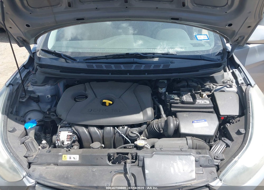 2016 HYUNDAI ELANTRA VIN: KMHDH4AE5GU511701
