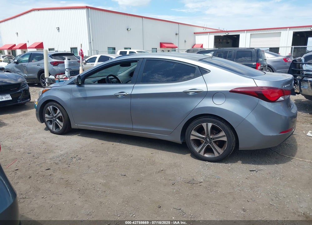 2016 HYUNDAI ELANTRA VIN: KMHDH4AE5GU511701
