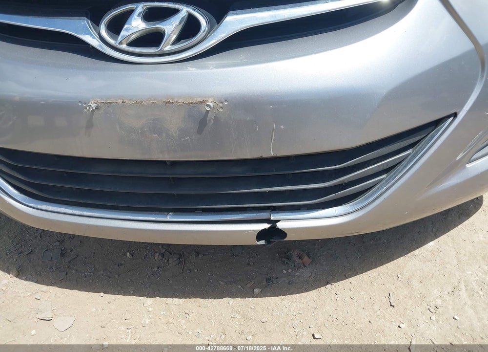 2016 HYUNDAI ELANTRA VIN: KMHDH4AE5GU511701