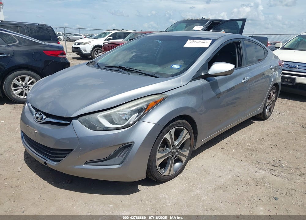 2016 HYUNDAI ELANTRA VIN: KMHDH4AE5GU511701