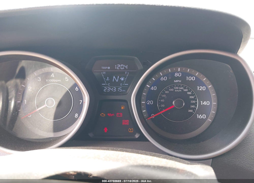 2016 HYUNDAI ELANTRA VIN: KMHDH4AE5GU511701