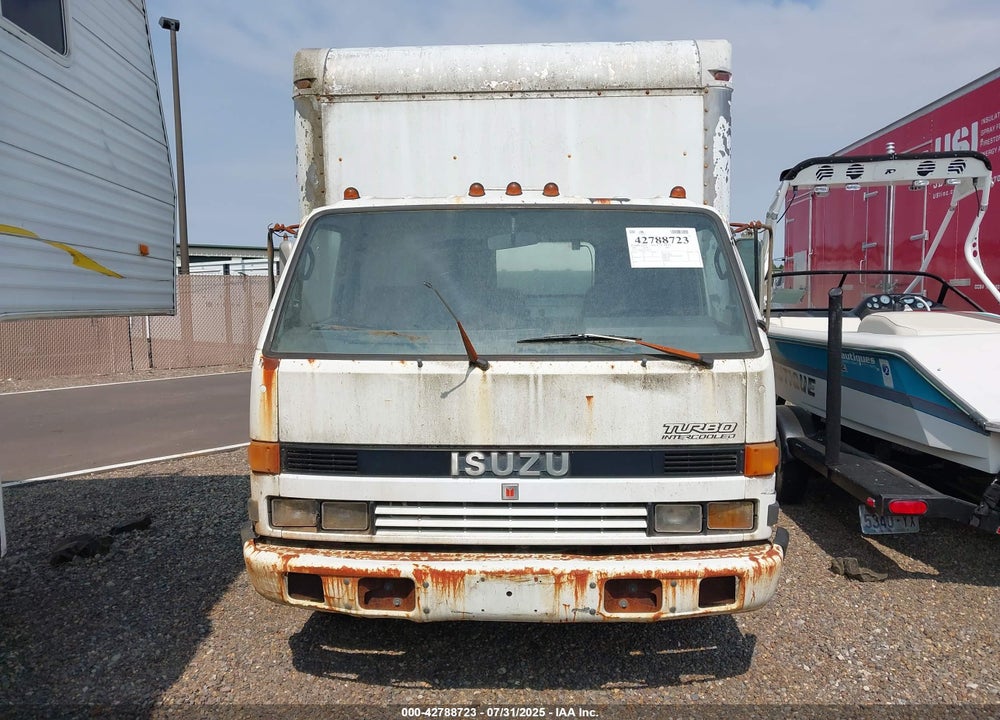 1994 ISUZU NPR VIN: JALB4B1K7R7009824
