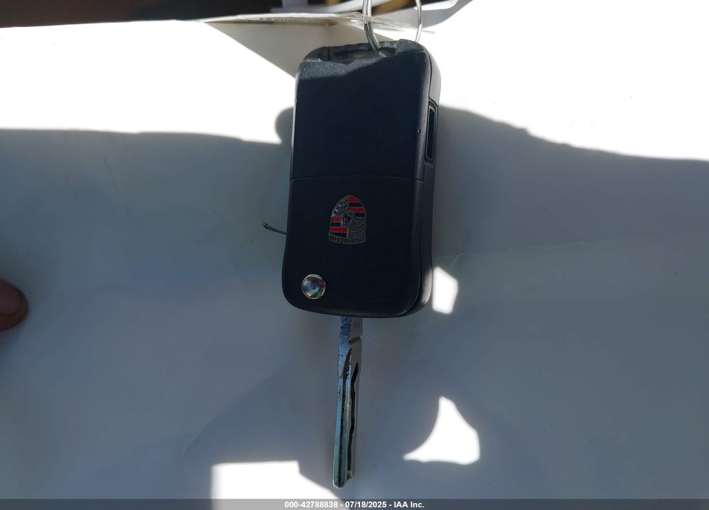 2006 PORSCHE CAYENNE VIN: WP1AA29PX6LA25023