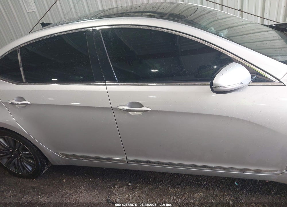 2016 KIA CADENZA VIN: KNALN4D70G5211240