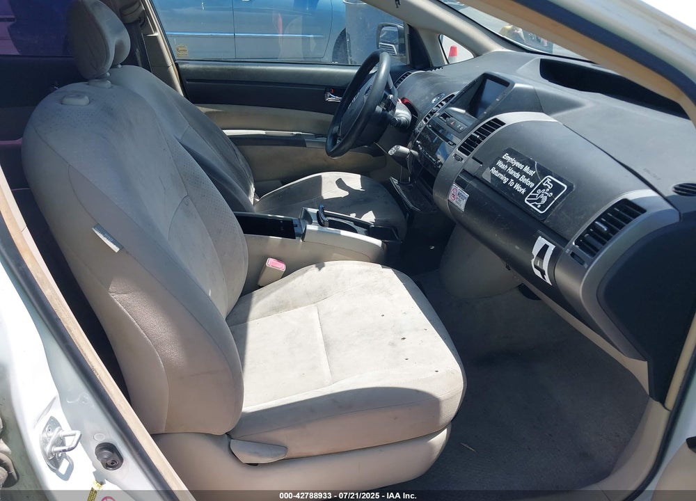 2005 TOYOTA PRIUS VIN: JTDKB20U153058593