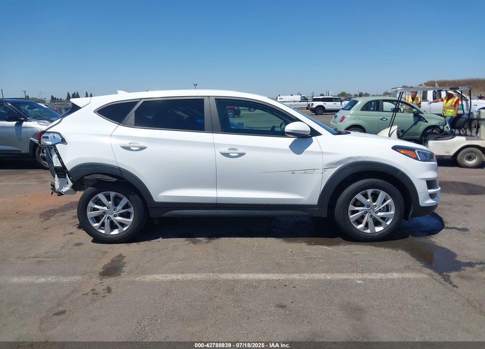 2020 HYUNDAI TUCSON SE VIN: KM8J23A49LU182971