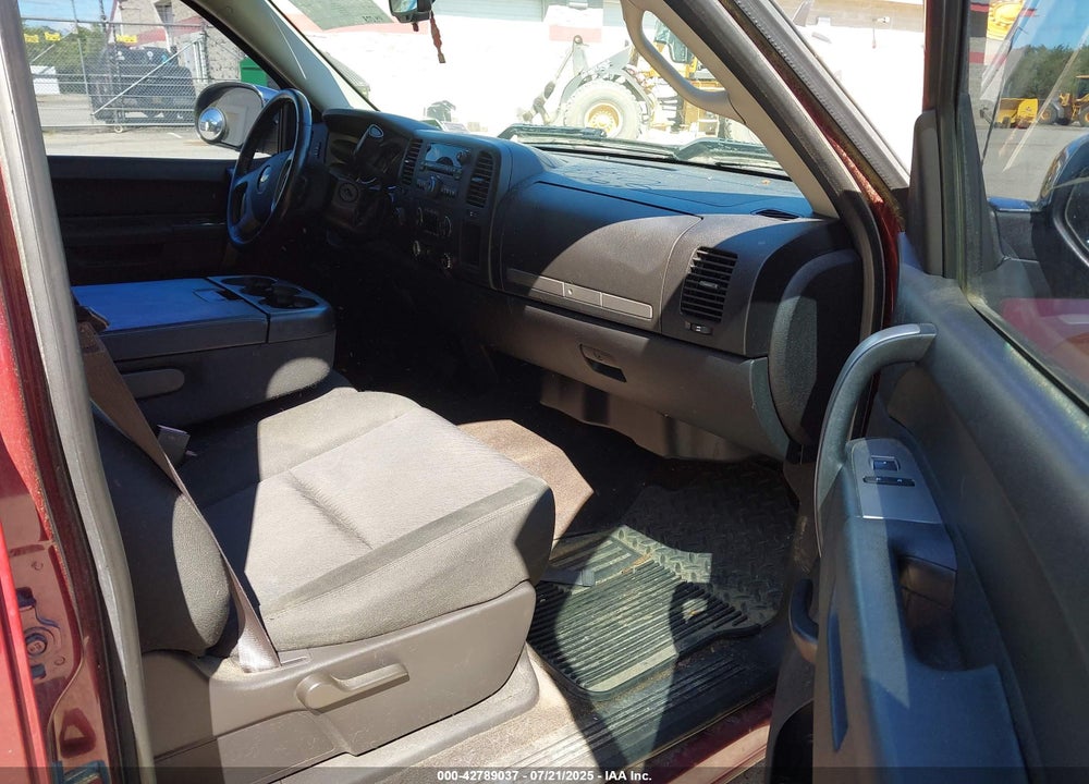 2013 CHEVROLET SILVERADO 1500 VIN: 3GCPKSE73DG122461