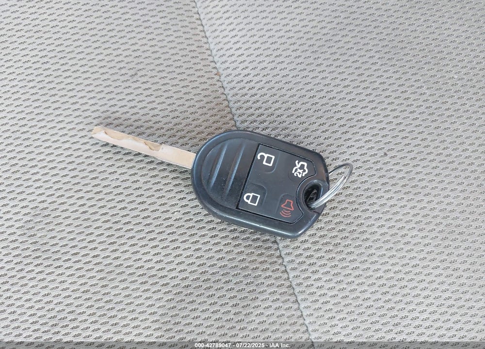 2014 FORD FOCUS VIN: 1FADP3F25EL215456