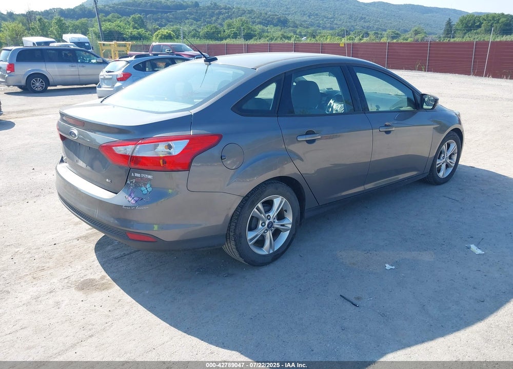 2014 FORD FOCUS VIN: 1FADP3F25EL215456
