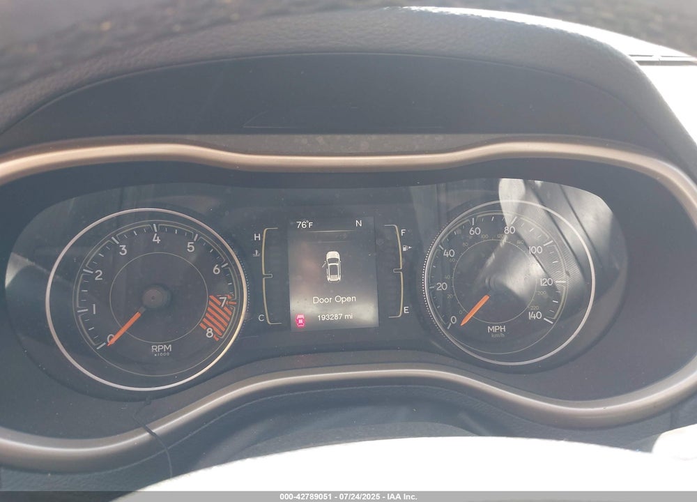 2015 JEEP CHEROKEE VIN: 1C4PJLCS5FW560130