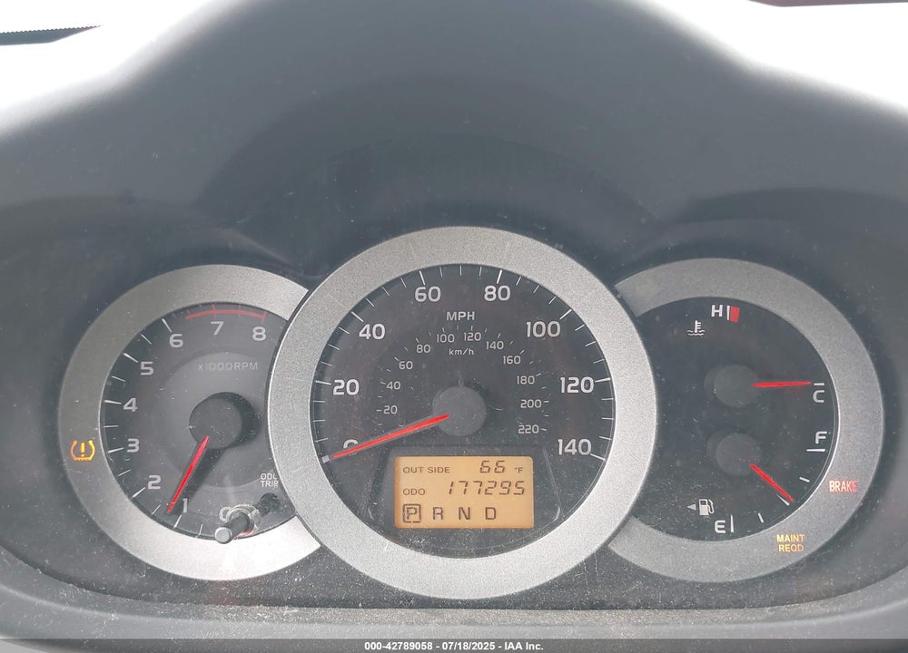 2006 TOYOTA RAV4 VIN: JTMZD33V965010168