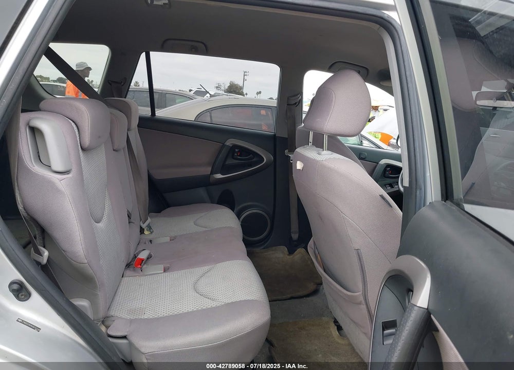 2006 TOYOTA RAV4 VIN: JTMZD33V965010168