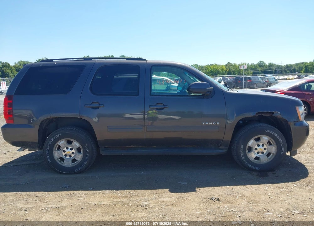 2010 CHEVROLET TAHOE VIN: 1GNUKAE09AR172879