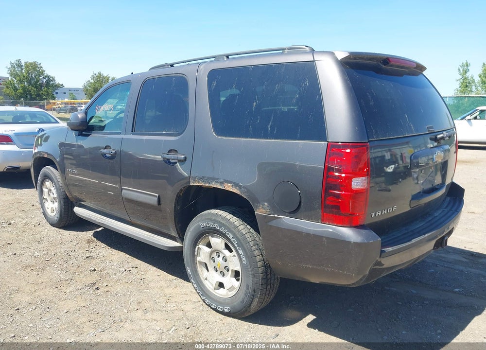 2010 CHEVROLET TAHOE VIN: 1GNUKAE09AR172879