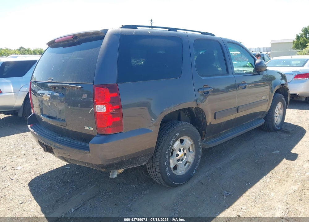 2010 CHEVROLET TAHOE VIN: 1GNUKAE09AR172879