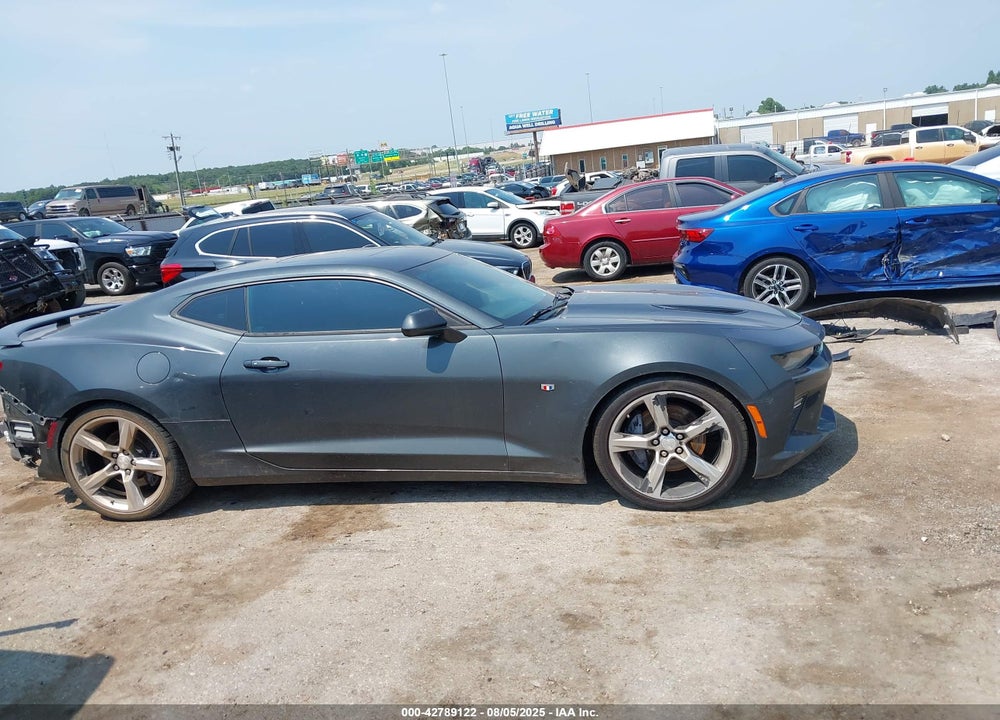 2017 CHEVROLET CAMARO VIN: 1G1FF1R72H0199877