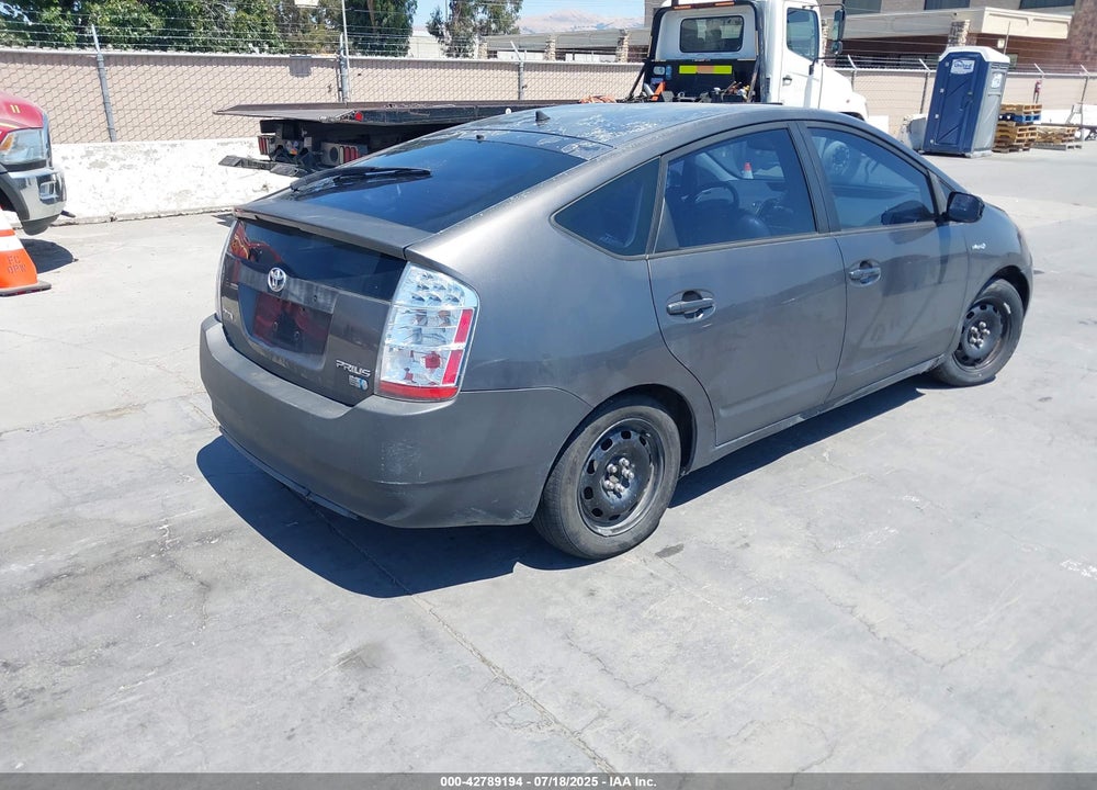 2006 TOYOTA PRIUS VIN: JTDKB20U563182223