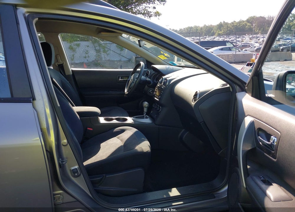 2014 NISSAN ROGUE SELECT VIN: JN8AS5MV3EW711279