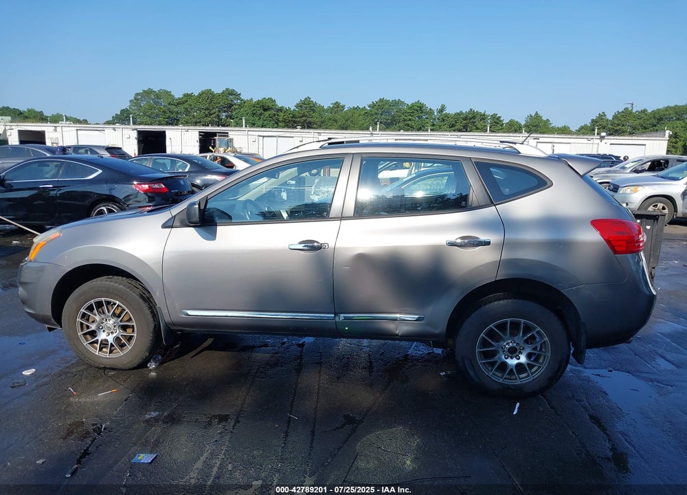 2014 NISSAN ROGUE SELECT VIN: JN8AS5MV3EW711279