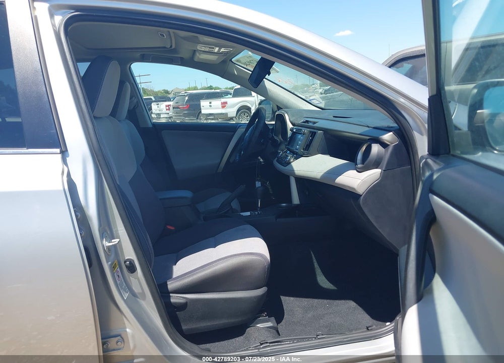 2014 TOYOTA RAV4 VIN: 2T3WFREV6EW114475