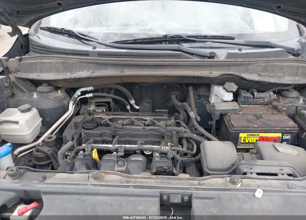 2011 HYUNDAI TUCSON VIN: KM8JU3AC1BU158843