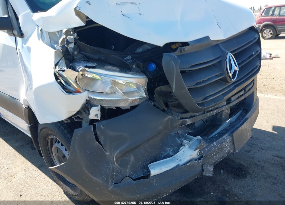 2024 MERCEDES-BENZ SPRINTER 2500 STANDARD ROOF 4-CYL DIESEL VIN: W1Y4KBHY4RT179166
