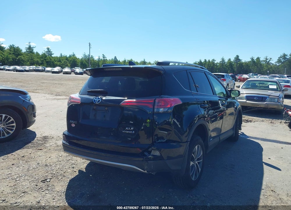 2017 TOYOTA RAV4 HYBRID XLE VIN: JTMRJREV1HD135134