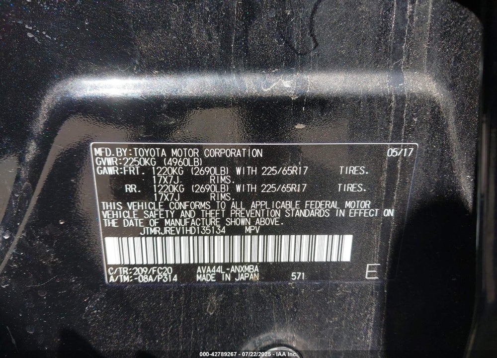2017 TOYOTA RAV4 HYBRID XLE VIN: JTMRJREV1HD135134