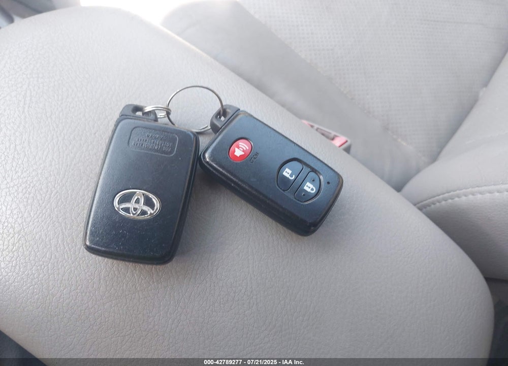 2009 TOYOTA RAV4 VIN: 2T3BK31V59W009669