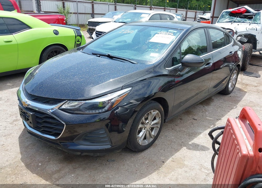 2019 CHEVROLET CRUZE VIN: 1G1BE5SMXK7136145