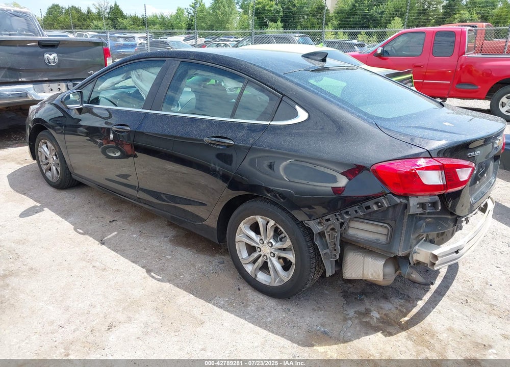 2019 CHEVROLET CRUZE VIN: 1G1BE5SMXK7136145
