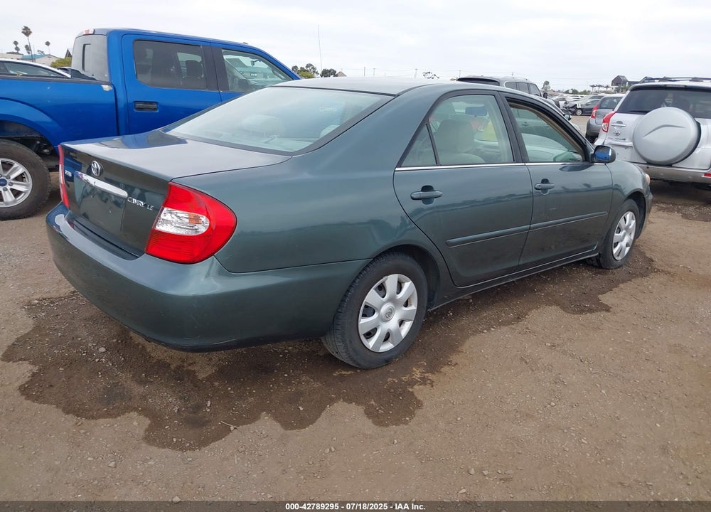 2002 TOYOTA CAMRY LE VIN: 4T1BE32K82U579904