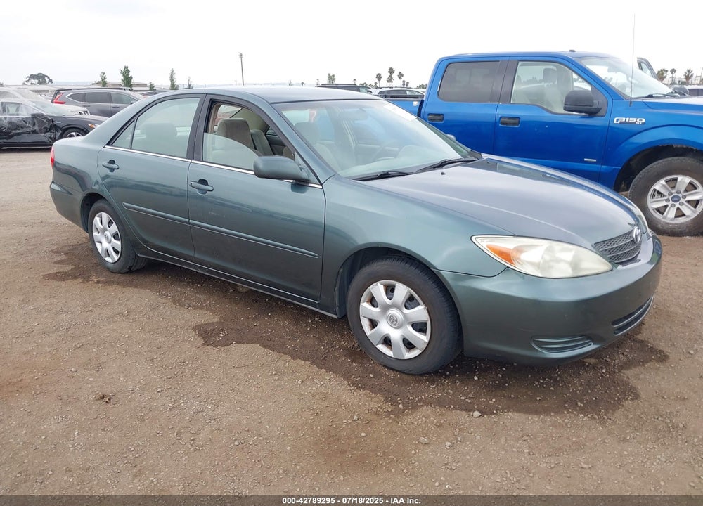 2002 TOYOTA CAMRY LE VIN: 4T1BE32K82U579904
