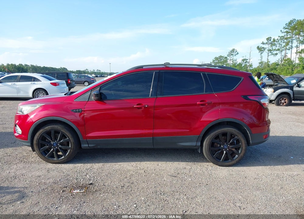 2018 FORD ESCAPE VIN: 1FMCU9GD5JUA88757