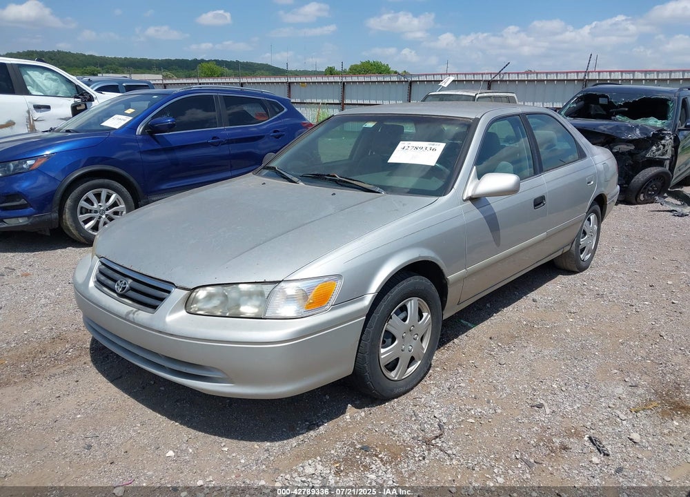 2000 TOYOTA CAMRY LE V6 VIN: 4T1BF22K7YU095920