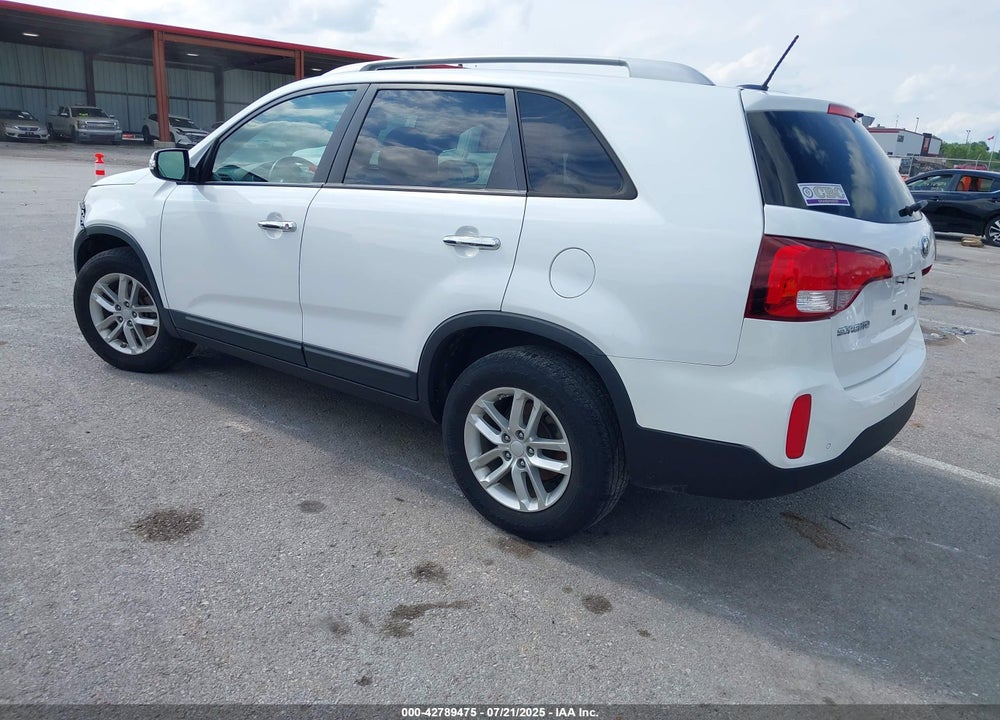 2015 KIA SORENTO VIN: 5XYKT4A6XFG570665