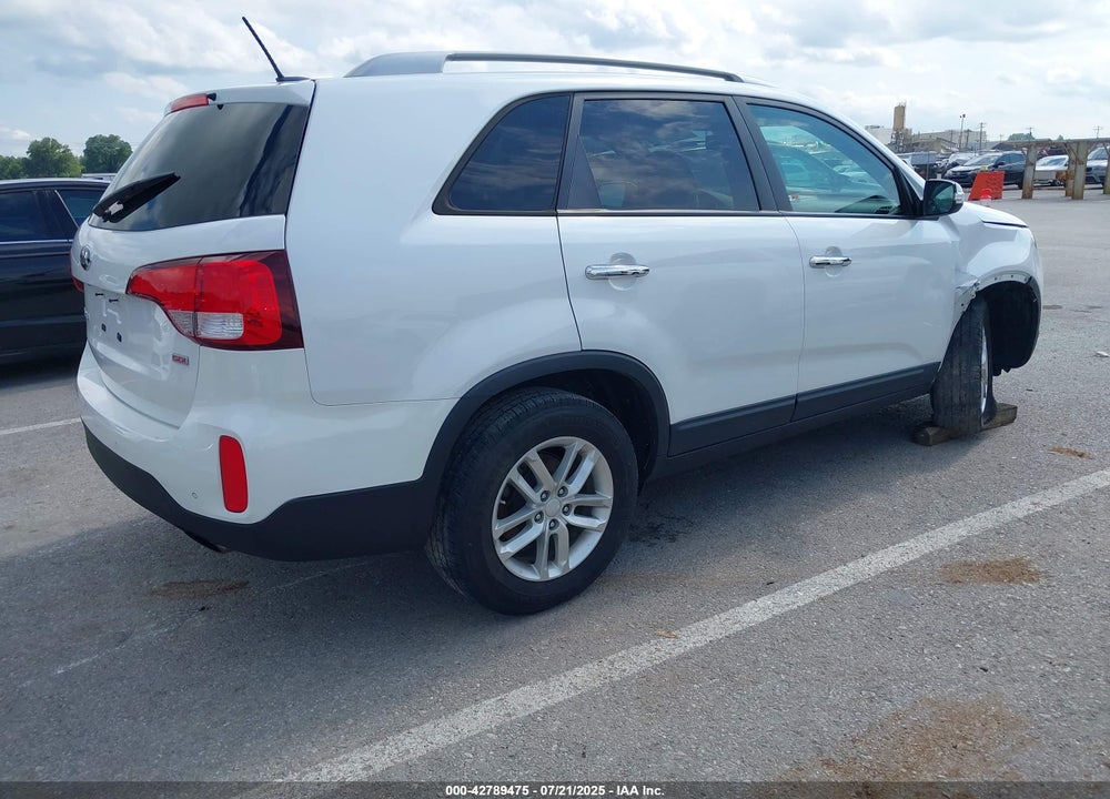 2015 KIA SORENTO VIN: 5XYKT4A6XFG570665