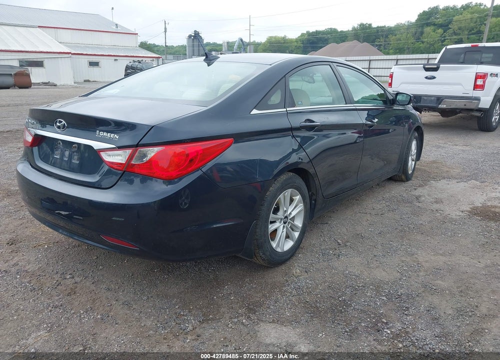 2013 HYUNDAI SONATA GLS VIN: 5NPEB4AC0DH789825
