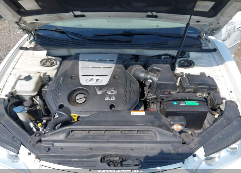2008 HYUNDAI AZERA VIN: KMHFC46F28A292207