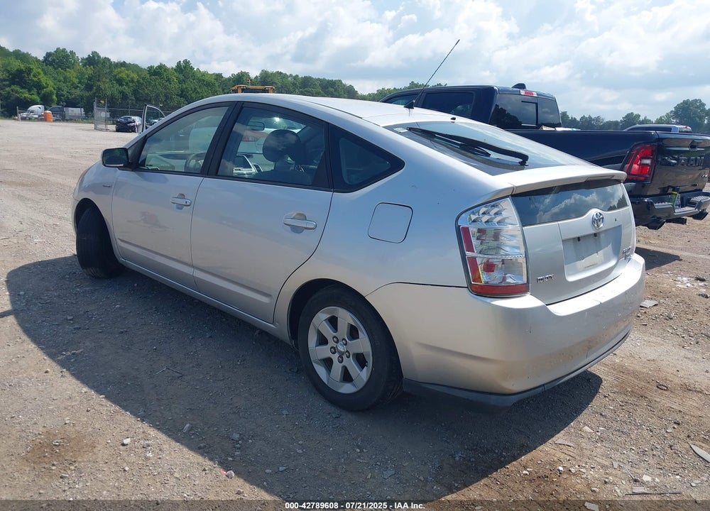 2007 TOYOTA PRIUS VIN: JTDKB20U577592482
