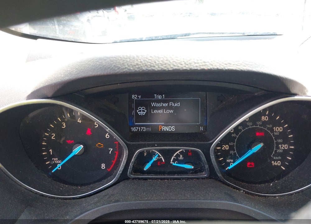 2017 FORD ESCAPE VIN: 1FMCU0GDXHUB20382