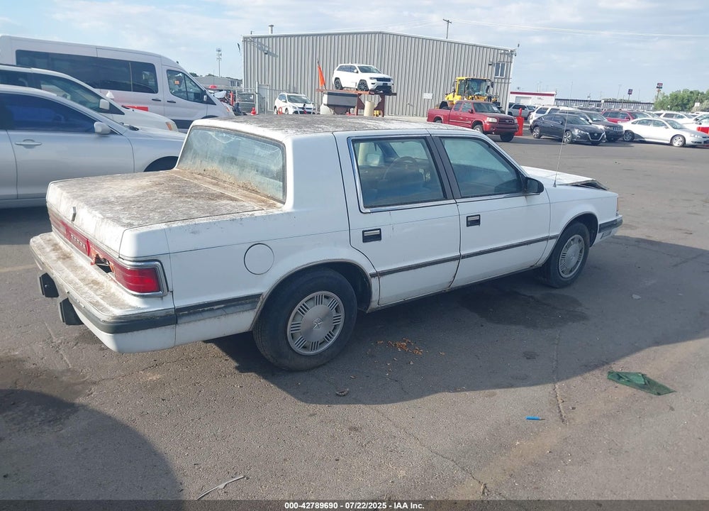 1988 DODGE DYNASTY VIN: 1B3BU4633JD242251