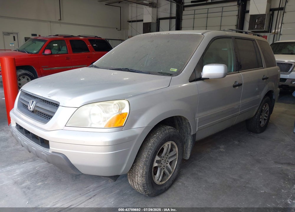 2005 HONDA PILOT VIN: 5FNYF18505B007143