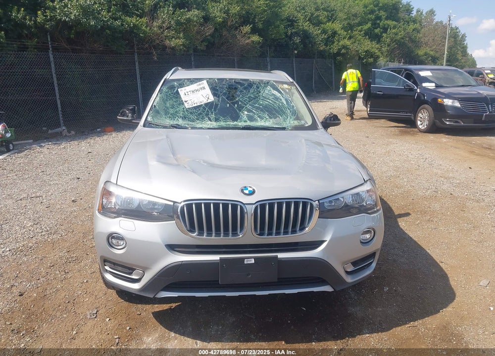 2017 BMW X3 VIN: 5UXWX9C31H0T22382