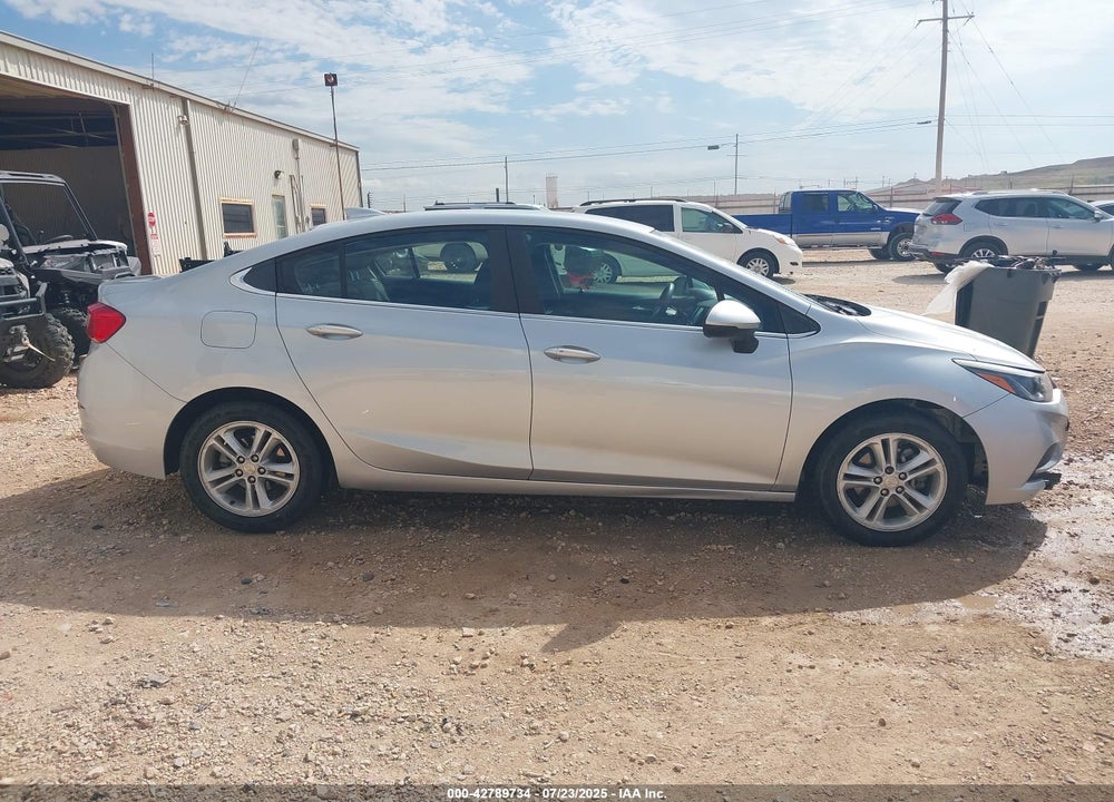 2018 CHEVROLET CRUZE VIN: 1G1BE5SM6J7174793