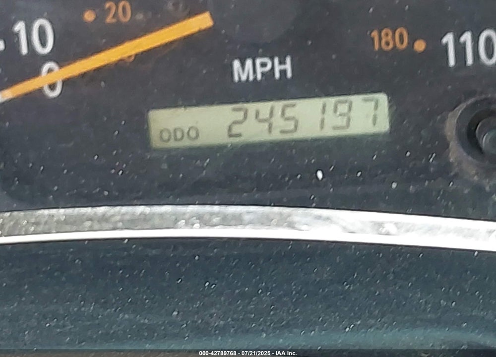 2002 TOYOTA TUNDRA SR5 V8 VIN: 5TBBT44112S236837